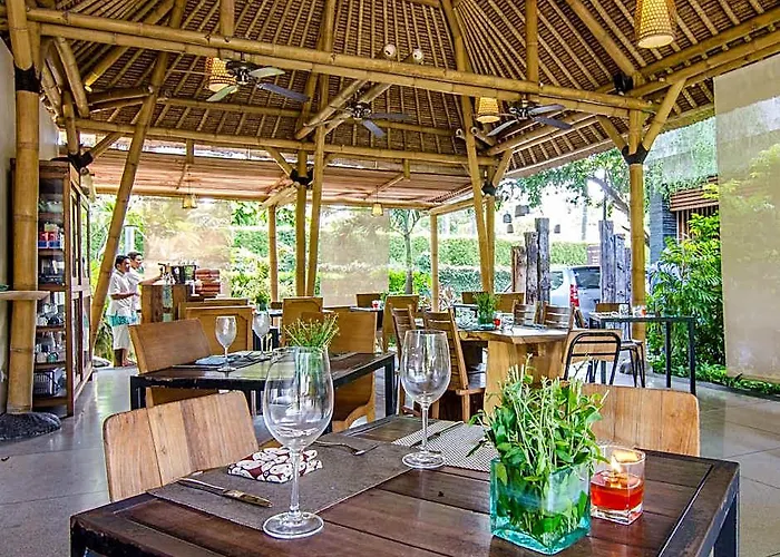 Hotel The Open House Bali 4*