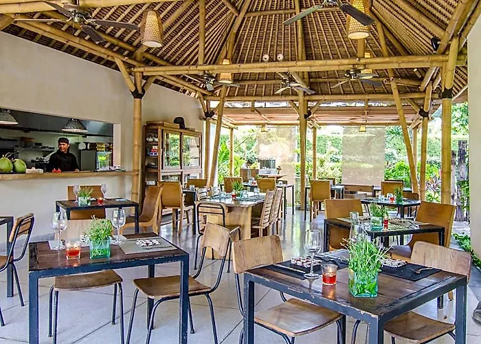 Hotel The Open House Bali