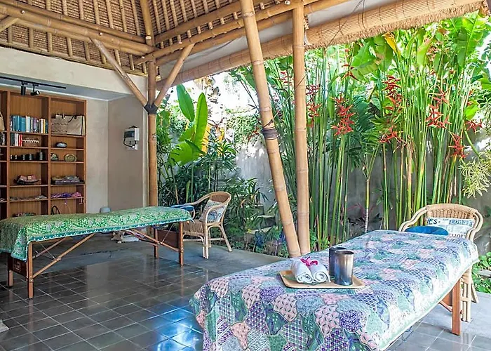 Hotel The Open House Bali